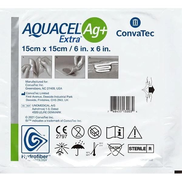 Opatrunek hydrowłóknisty z jonami srebra, Aquacel Ag+ Extra, jałowy, 15cmx15cm, 1 sztuka